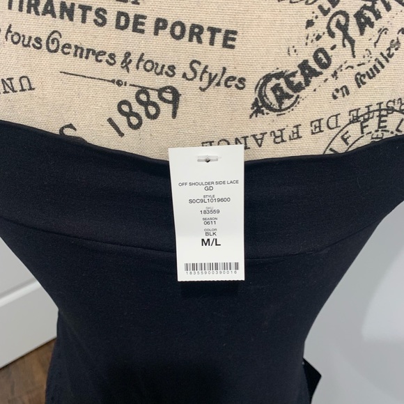 Bebe Off Shoulder Side Lace Dress (Black) (M/L) - Picture 4 of 7